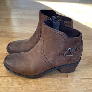 Teva Foxy Women's 6M(B), Brown